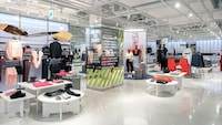 Phygital Sneaker Stores Image 4