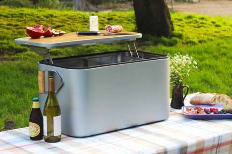 Outdoor Recyclable Coolers