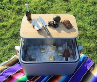 Outdoor Recyclable Coolers Image 7