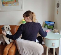 Space-Saving Living Room Desks Image 1