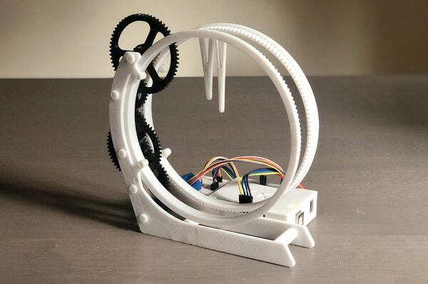 Hollow Rotating Clocks