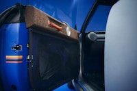 Exclusive Electric Coupes Image 4