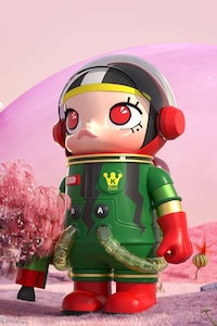 Artsy Toy Collectibles Image 1