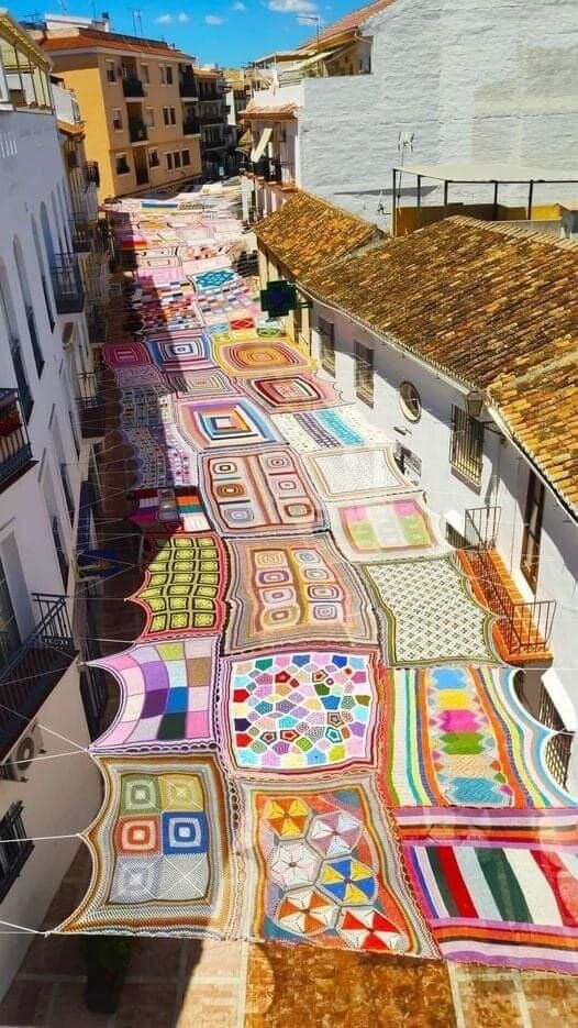 Eco-Friendly Crocheted Sunshades