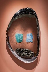 Engraved Mirror-Polished Sculptures Image 4