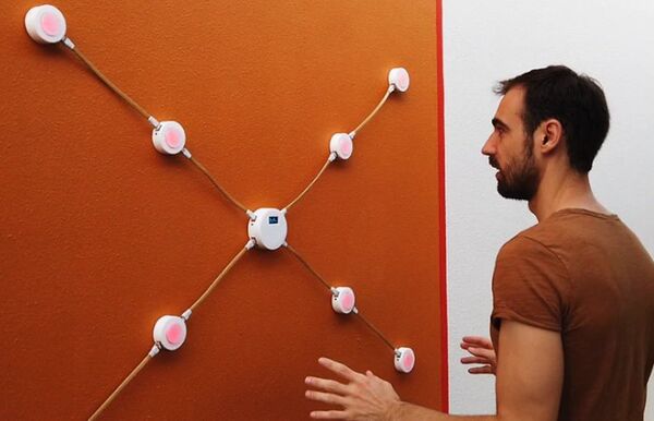 Digital Reflex-Improving Games