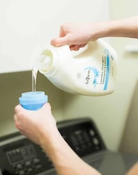 Natural Hypoallergenic Laundry Detergents Image 2