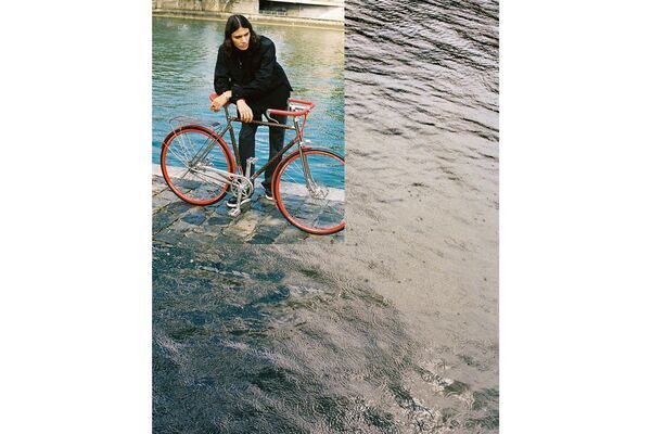 Louis Vuitton Teams Up With Parisian Bike-Maker - DuJour