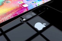 Wrap-Around Display Smartphones Image 7
