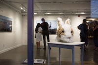 Pop-Up Art Exhibits Image 3