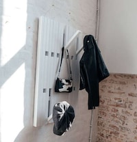 Customizable Flatpack Wall Racks Image 3