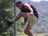 Ultra-Modern Flying Disc Toys Image 5