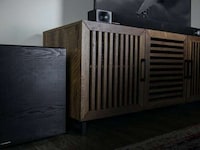 Cinema-Quality Sound Bars Image 4