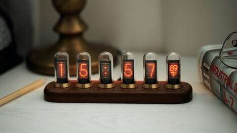 Hackable Tube Clocks