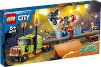 Building Block Stunt Sets