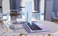 Conceptual Angle-Adjusting Monitors Image 3