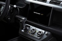 Secret Agent SUVs Image 4
