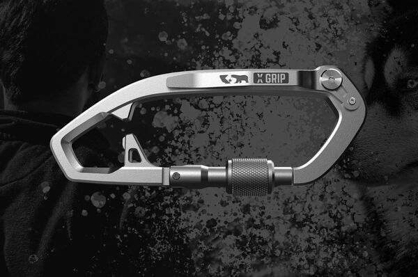 Carabiner-Style Dog Leashes