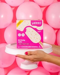 Cake-Flavored Greek Yogurt Bars