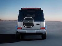 Futuristic Electric-Powered SUVs Image 5