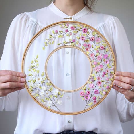 Dried Flower Embroidery D&eacute;cor