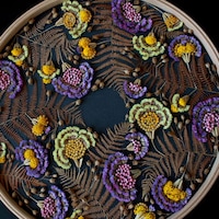 Dried Flower Embroidery D&eacute;cor Image 3