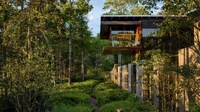 Teahouse-Inspired Remote Retreats Image 3
