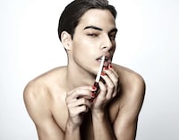 Photographing Guys Primping Image 2