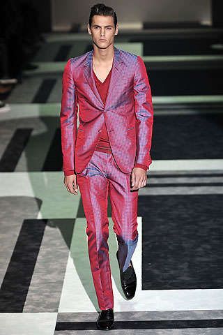 Luxury Men  Men's spring summer fashion, Mens fashion classic, Dapper suits