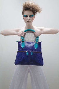 Matching Makeup to Purses Image 5