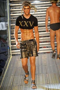 Girly Menswear Image 3