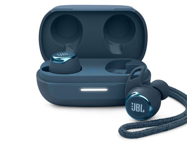 JBL Reflect Flow Pro Review: Spectacular Sport Earbuds