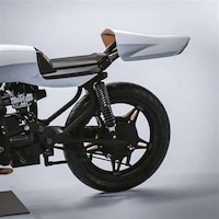 Sculpturally Pronounced Motorcycles Image 3