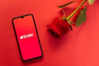 Immersive Dating App Features