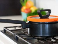 Fashionably Functional Cookware Image 7
