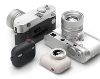 Camera-Inspired Earbud Tracker Cases Image 1
