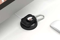 Camera-Inspired Earbud Tracker Cases Image 4