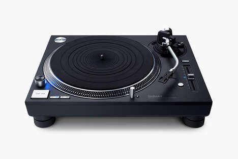Studio-Quality Turntables