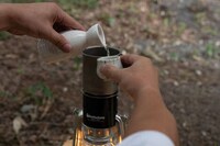 Lantern-Powered Campsite Cookers Image 6