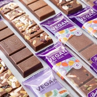 Trail Mix Chocolate Bars Image 1