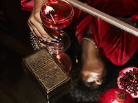 Celeb-Backed Pomegranate Vodkas Image 4