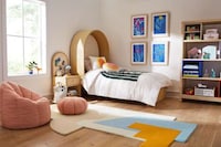 Kid-Friendly Coastal Decor Image 1