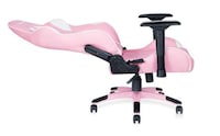 Female-Targeted Gaming Chairs Image 5