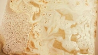 Luxurious Champagne Baths Image 8