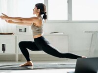Magnetic Workout Smartphone Mounts Image 3