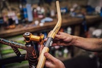Bamboo-Made Bicycle Handlebars Image 2