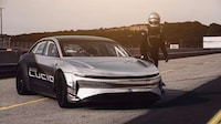 520-Mile Range Electric Cars Image 3