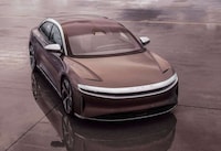 520-Mile Range Electric Cars Image 4
