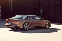 520-Mile Range Electric Cars Image 5