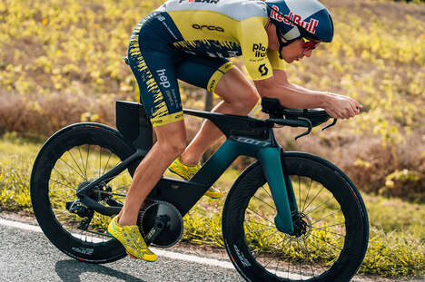 Hydration-Packed Triathalon Bikes